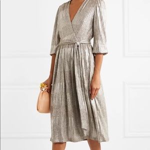 ALICE + OLIVIA Katina metallic midi wrap dress